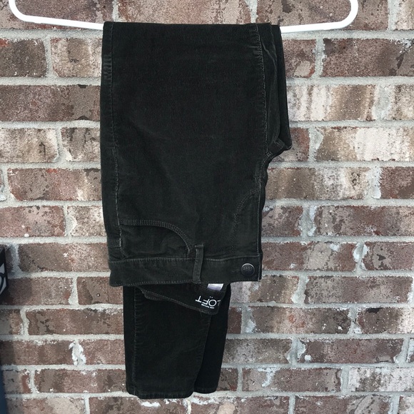 ❎DONATED❎ Loft Outlet OLIVE Modern Skinny Cords - Picture 8 of 8